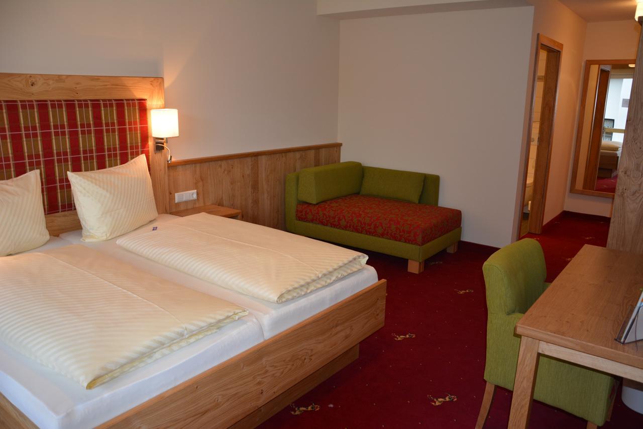 Landgasthof Hotel Roessle Steinenkirch Buitenkant foto