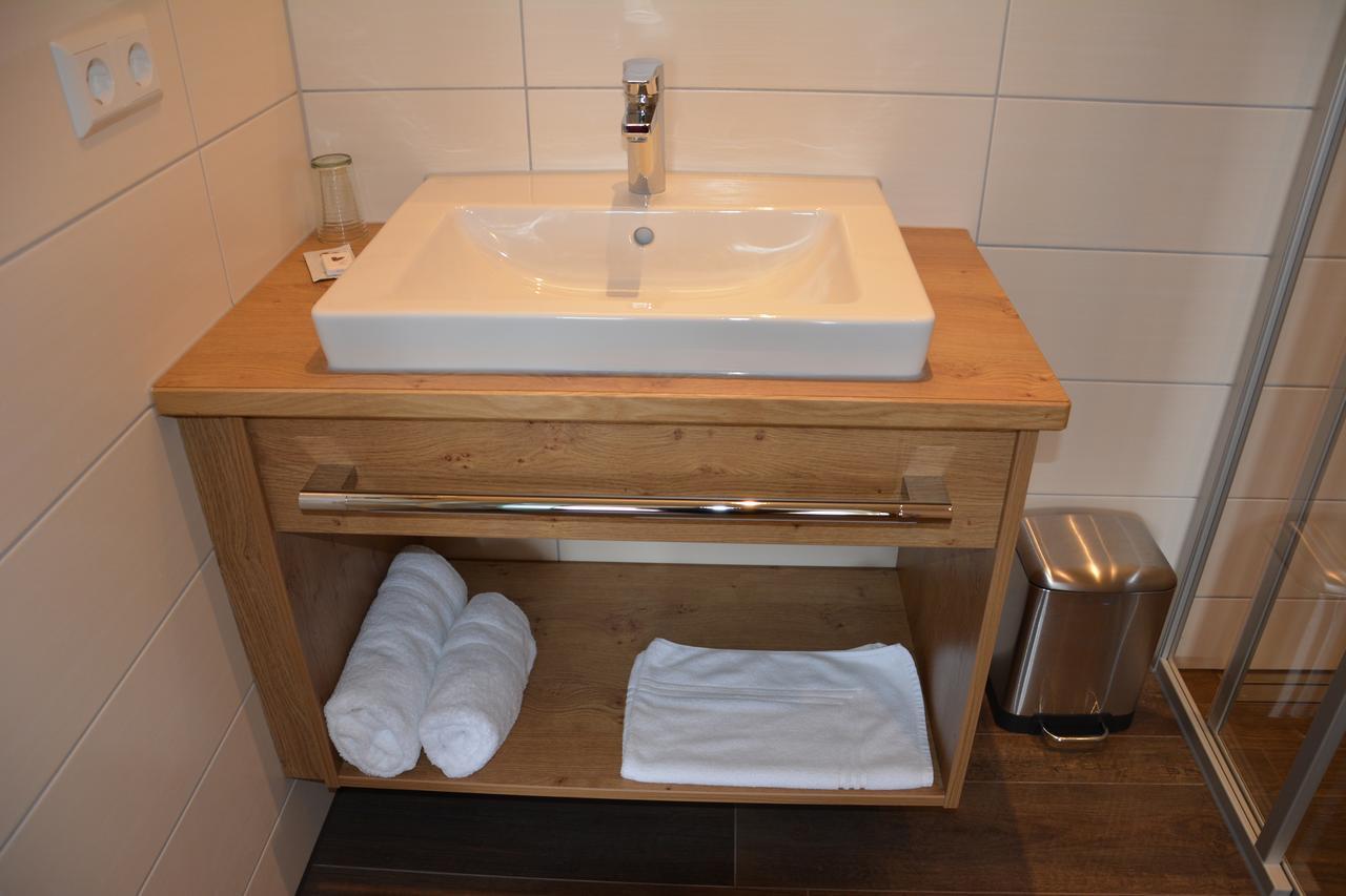 Landgasthof Hotel Roessle Steinenkirch Buitenkant foto