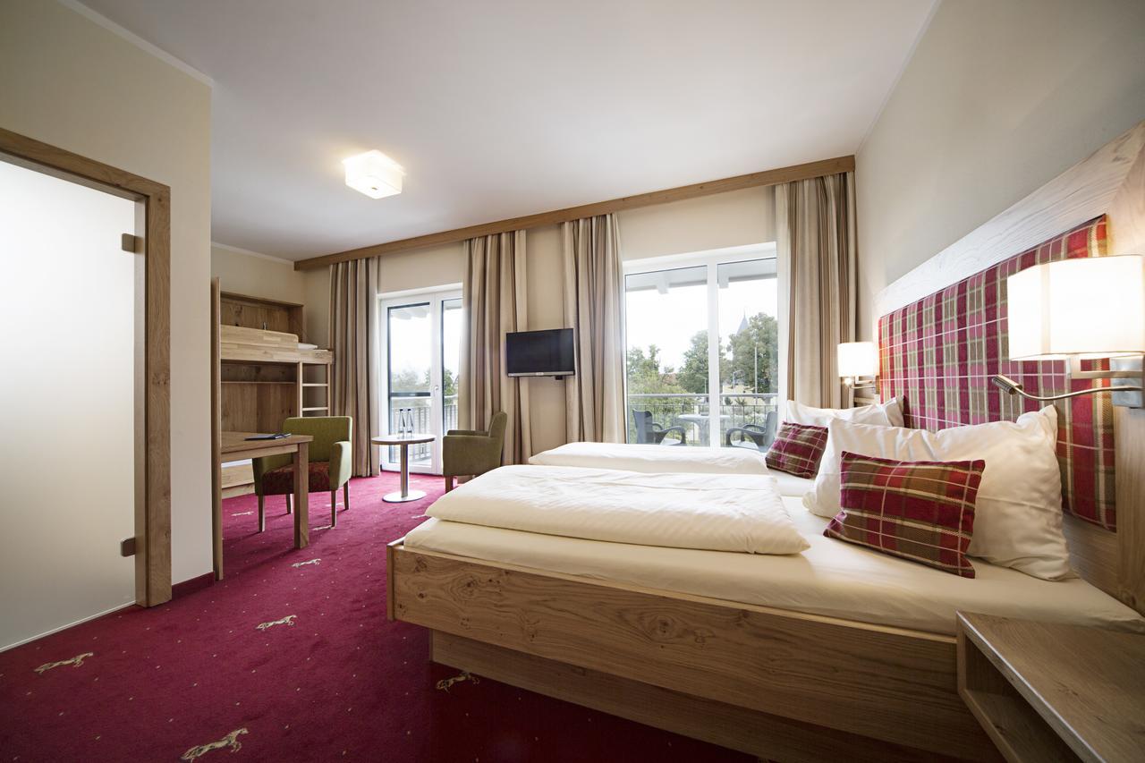 Landgasthof Hotel Roessle Steinenkirch Buitenkant foto